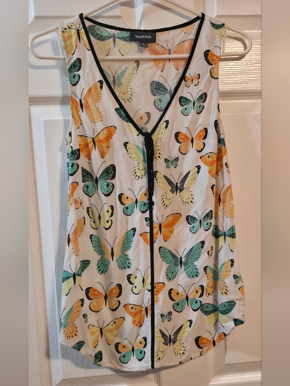 4/$70 Deal! ModCloth White Butterfly Print Sleeveless Blouse with Black Trim
